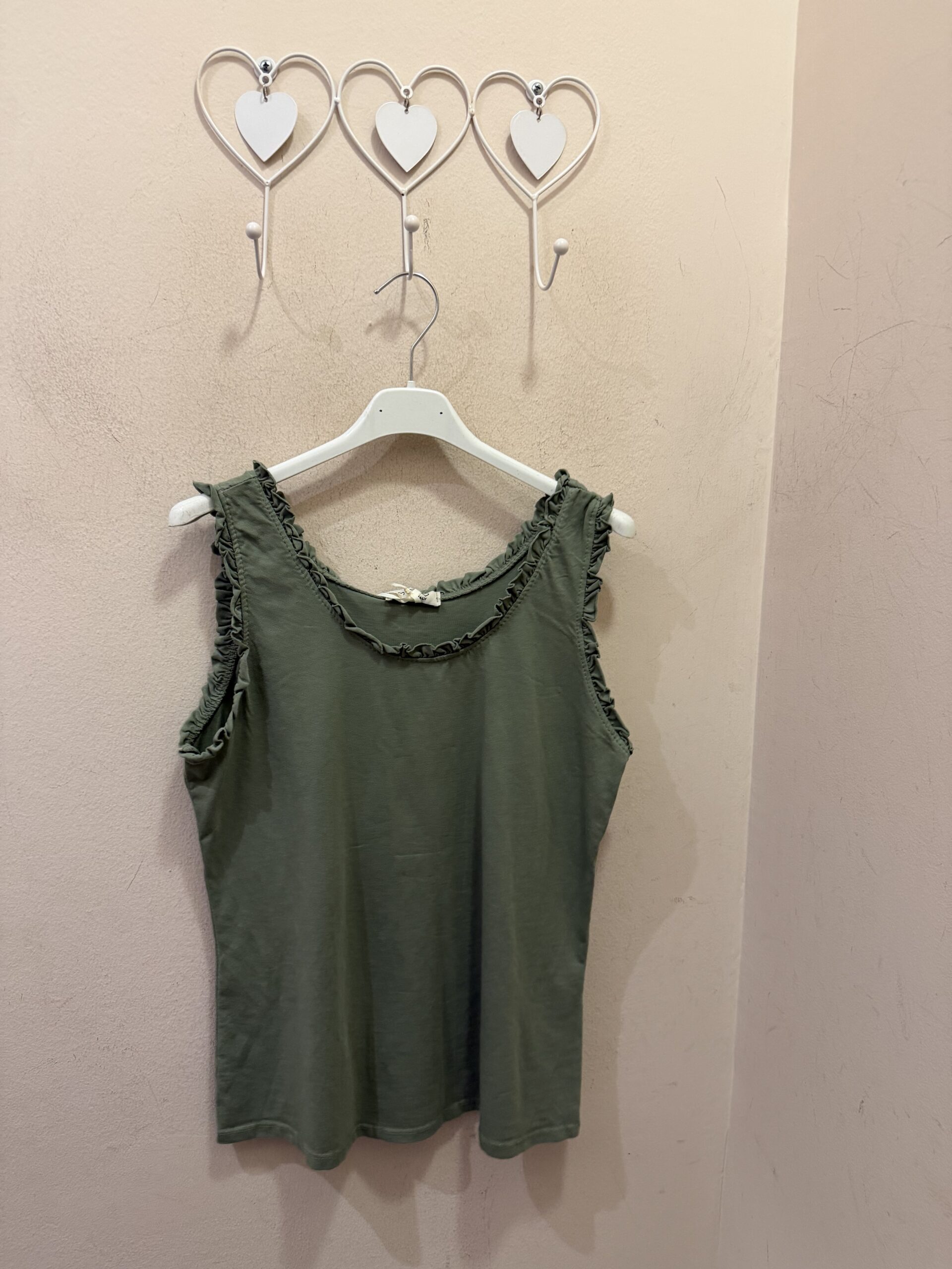 Camiseta kaki volante