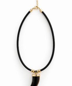 Collar cuero cuerno
