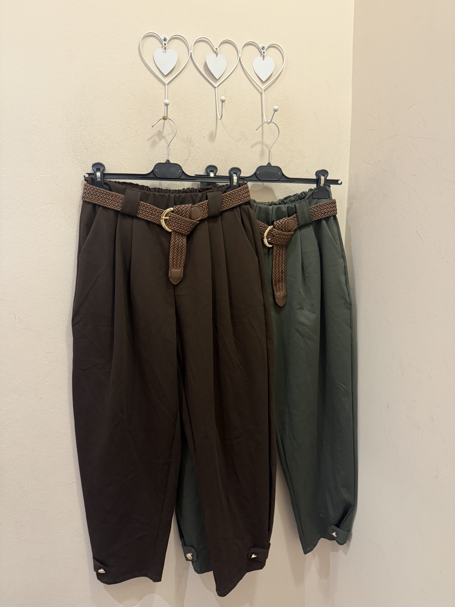 Pantalón botón bajo
