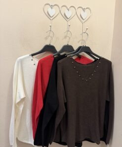 Jersey básico pico tachas