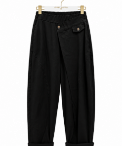 Pantalón negro asimétrico