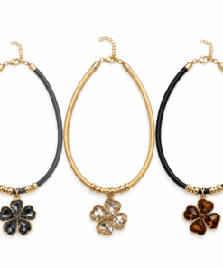 Collar cuero trébol